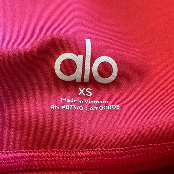 NWT ALO 7/8 High-Waist Airlift Legging in Lipstick Red Size XS - Picture 12 of 15